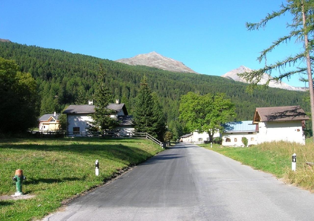 Fuldera Daint Chasa Zanoli Whg Im Zweiten Stock Apartment Bagian luar foto